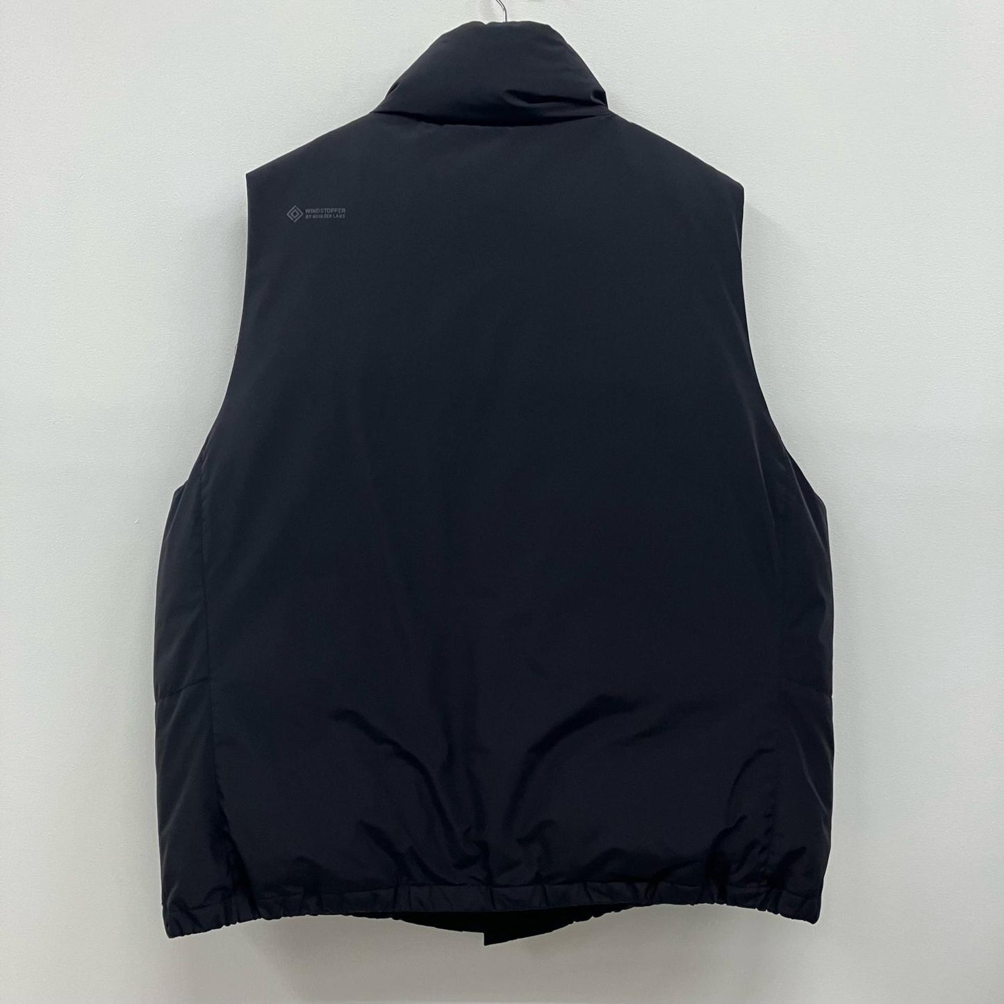 DAIWA PIER39 | ダイワピア WINDSTOPPER FIELD DOWN VEST ダウンベスト BW-18023W ブラック サイズ：XL【イオン広店】