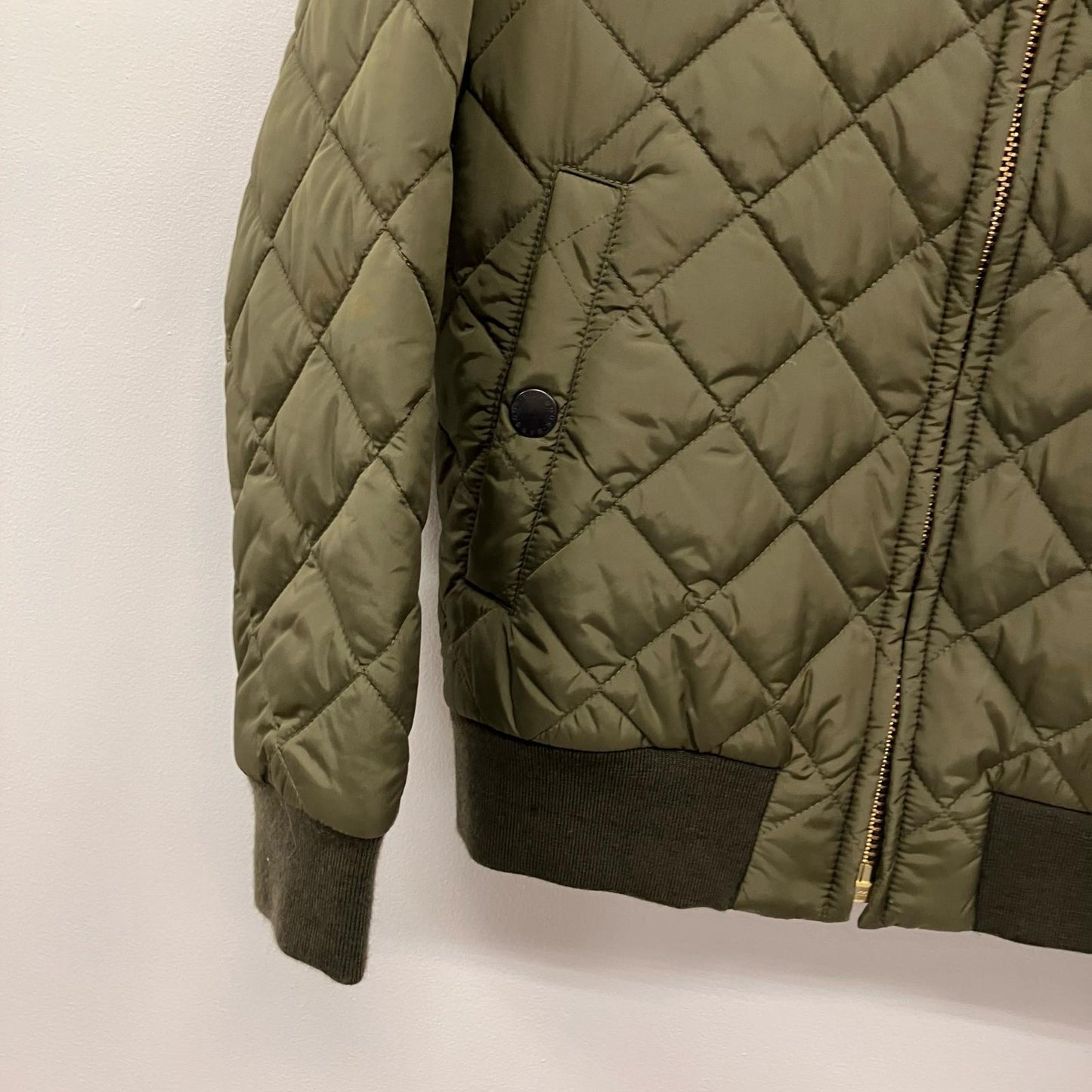 Barbour | バーブァー 【専売】 その他アウター 1702219 オリーブ サイズ：34【イオン広店】