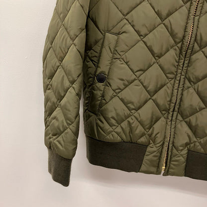 Barbour | バーブァー 【専売】 その他アウター 1702219 オリーブ サイズ：34【イオン広店】