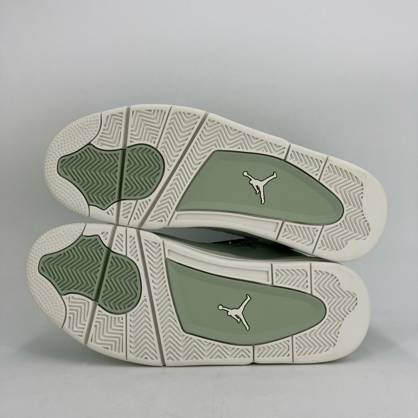 NIKE AIR JORDAN | ナイキ　エアー　ジョーダン Women's Air Jordan 4 スニーカー HV0823-003 ライトグリーン 29cm【イオン広店】