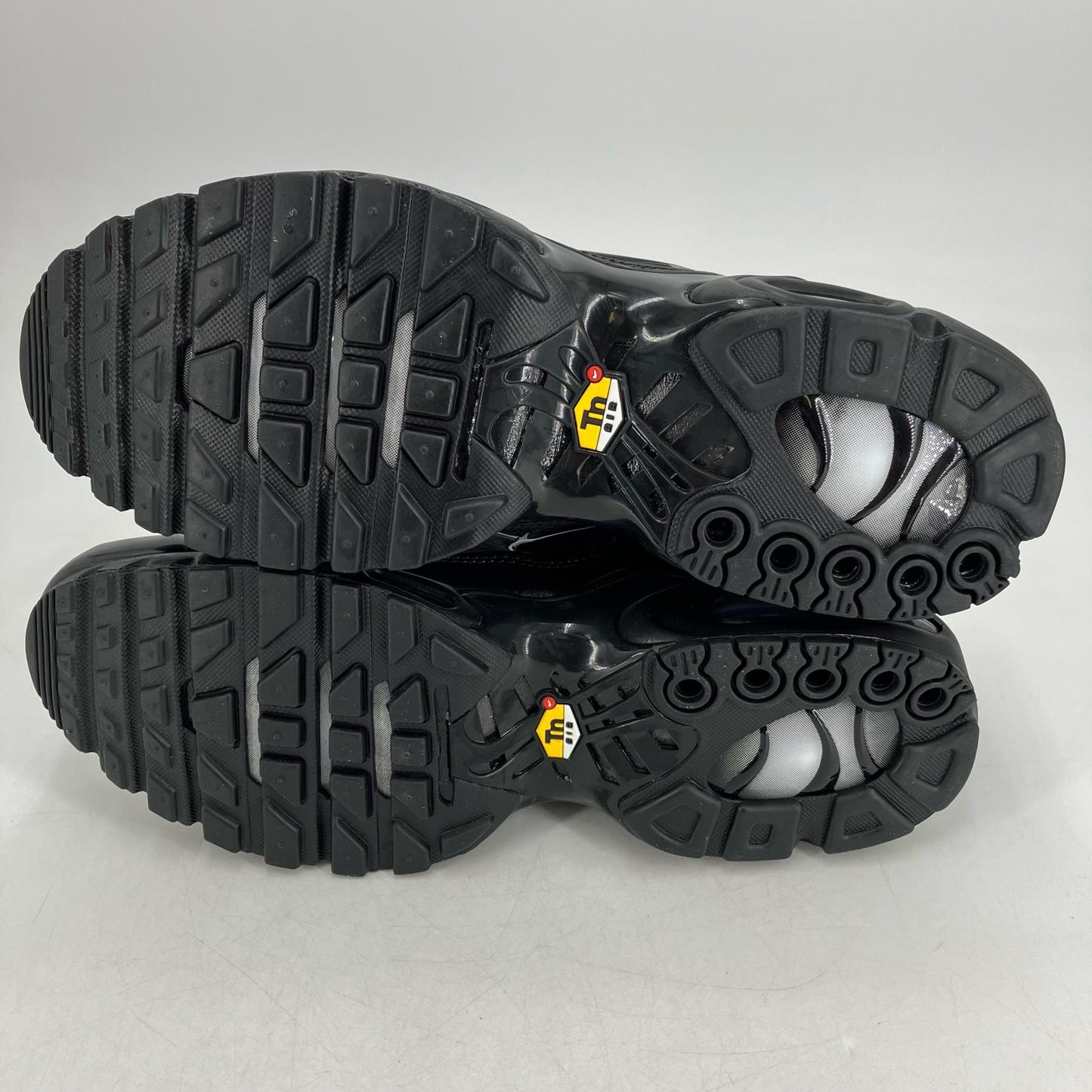 NIKE | ナイキ Nike Air Max Plus 'Triple Black' スニーカー 604133-050 ブラック 28cm【イオン広店】