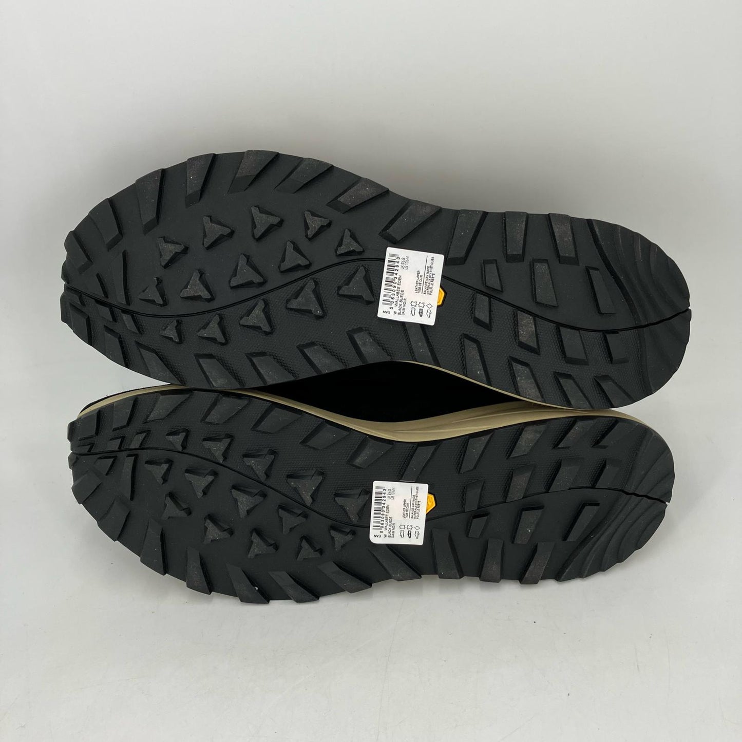 Clarks | クラークス Wallabee Eden その他靴 ブラック 27.5cm【イオン広店】