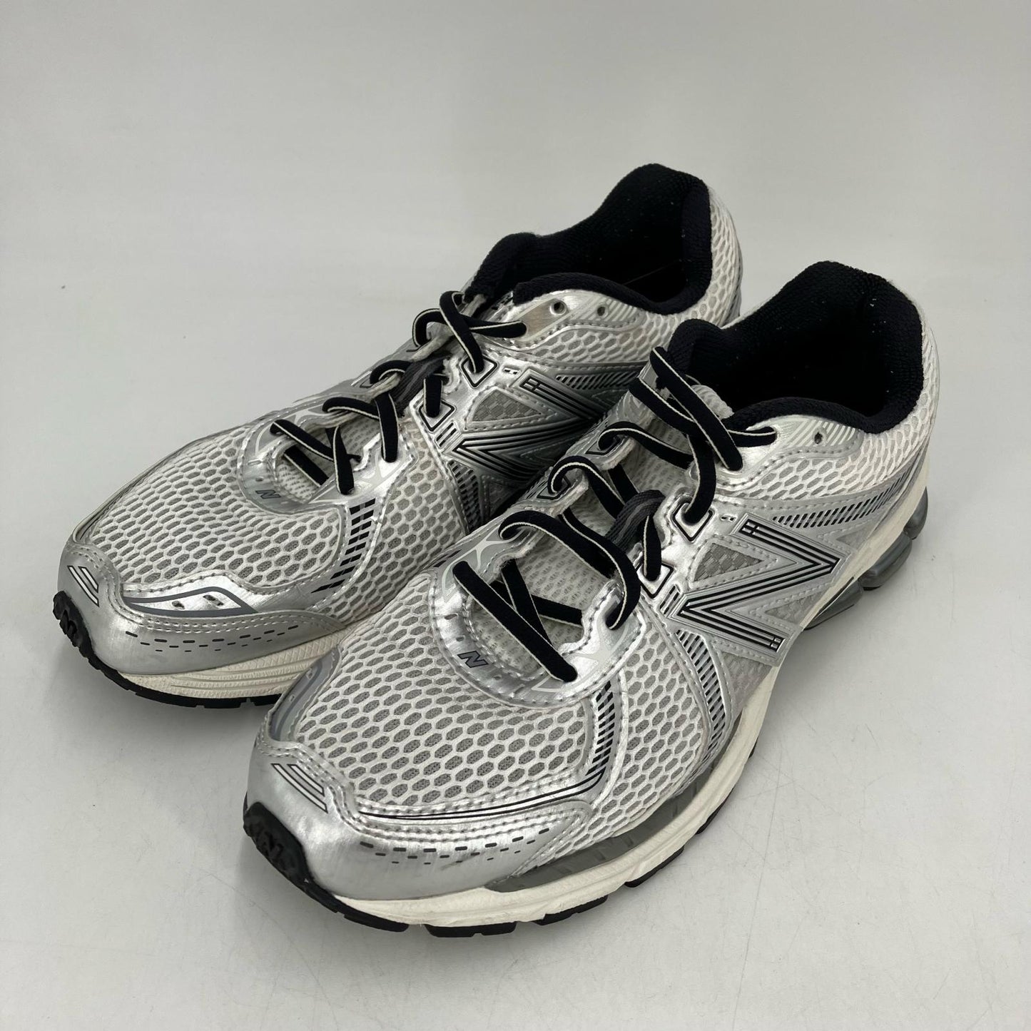 NEW BALANCE | ニューバランス New Balance 860V2 スニーカー ML860GB2 シルバー 26cm【イオン広店】