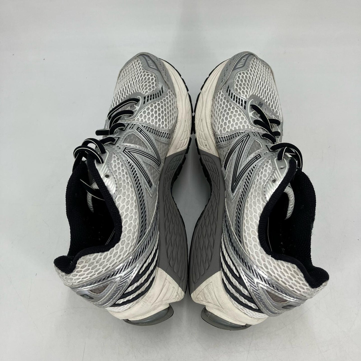 NEW BALANCE | ニューバランス New Balance 860V2 スニーカー ML860GB2 シルバー 26cm【イオン広店】