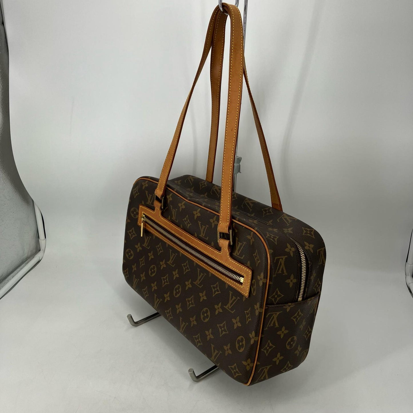 LOUIS VUITTON | ルイ・ヴィトン シテGM ショルダーバッグ M51181【イオン広店】