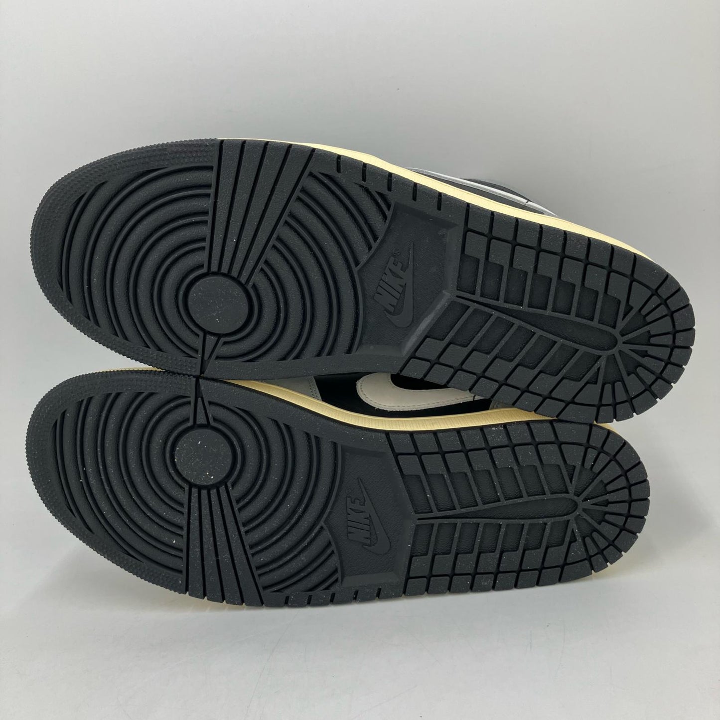 NIKE AIR JORDAN | ナイキ　エアー　ジョーダン Nike Air Jordan 1 Low SE スニーカー HQ2010-012 グレー 29.5cm【イオン広店】