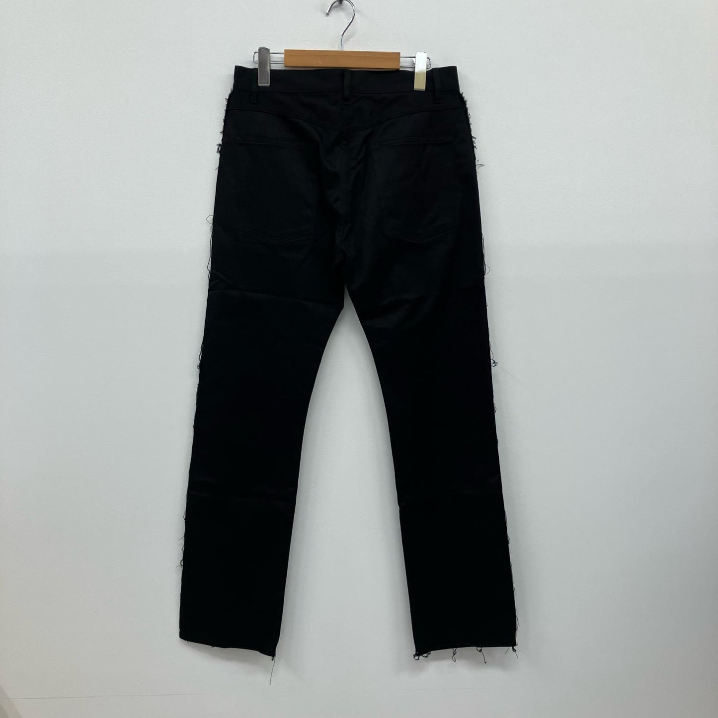 Name. | ネーム OVER LAPPED SEAM SLIM PANTS デニムパンツ NMPT-23SS-007 ブラック サイズ：1【イオン広店】