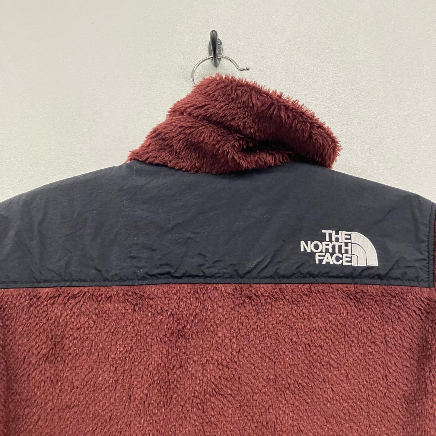 THE NORTH FACE | ザ・ノースフェイス その他トップス NAW45702 ボルドー/バーガンディー サイズ：L【イオン広店】