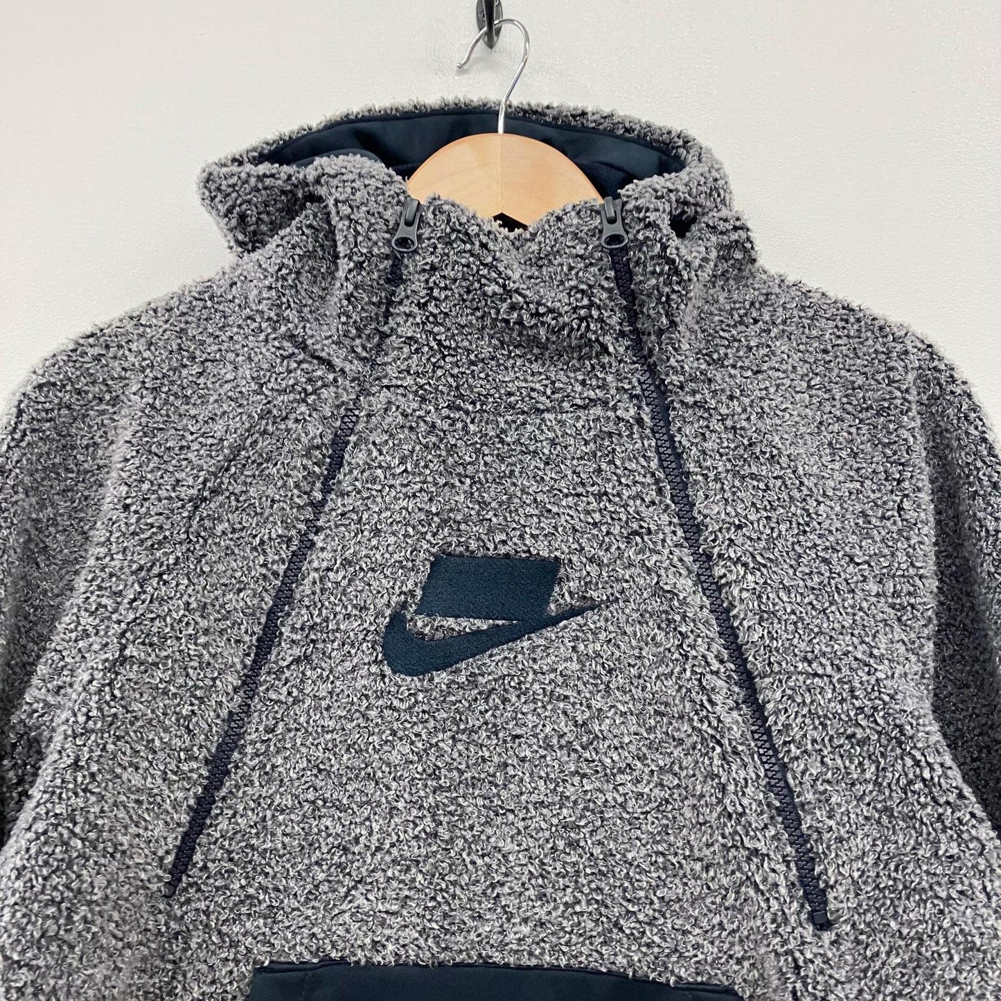 NIKE | ナイキ パーカー グレー サイズ：M【イオン広店】