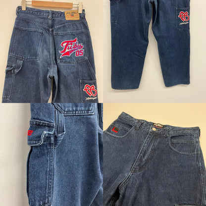 X-LARGE | エクストララージ XLARGE×FUBU デニムパンツ インディゴ サイズ：S【イオン広店】