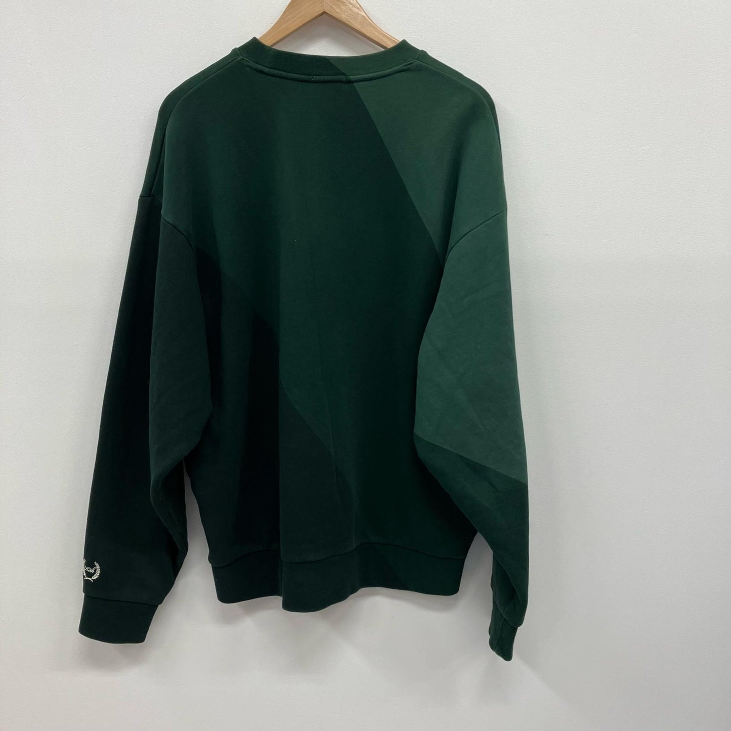 KITH | キース BMW スウェット グリーン サイズ：M【イオン広店】
