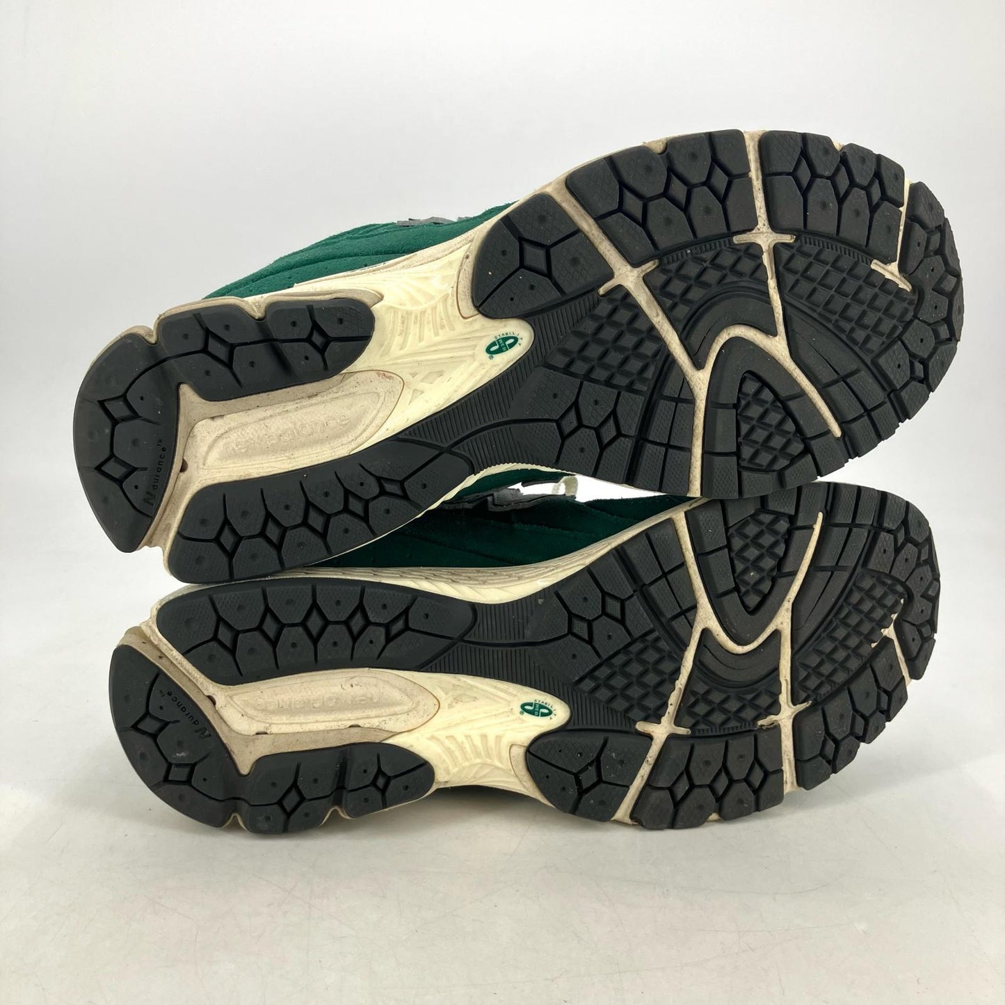 NEW BALANCE | ニューバランス 2002R 'Forest Green' スニーカー m2002rhb グリーン 27cm【イオン広店】
