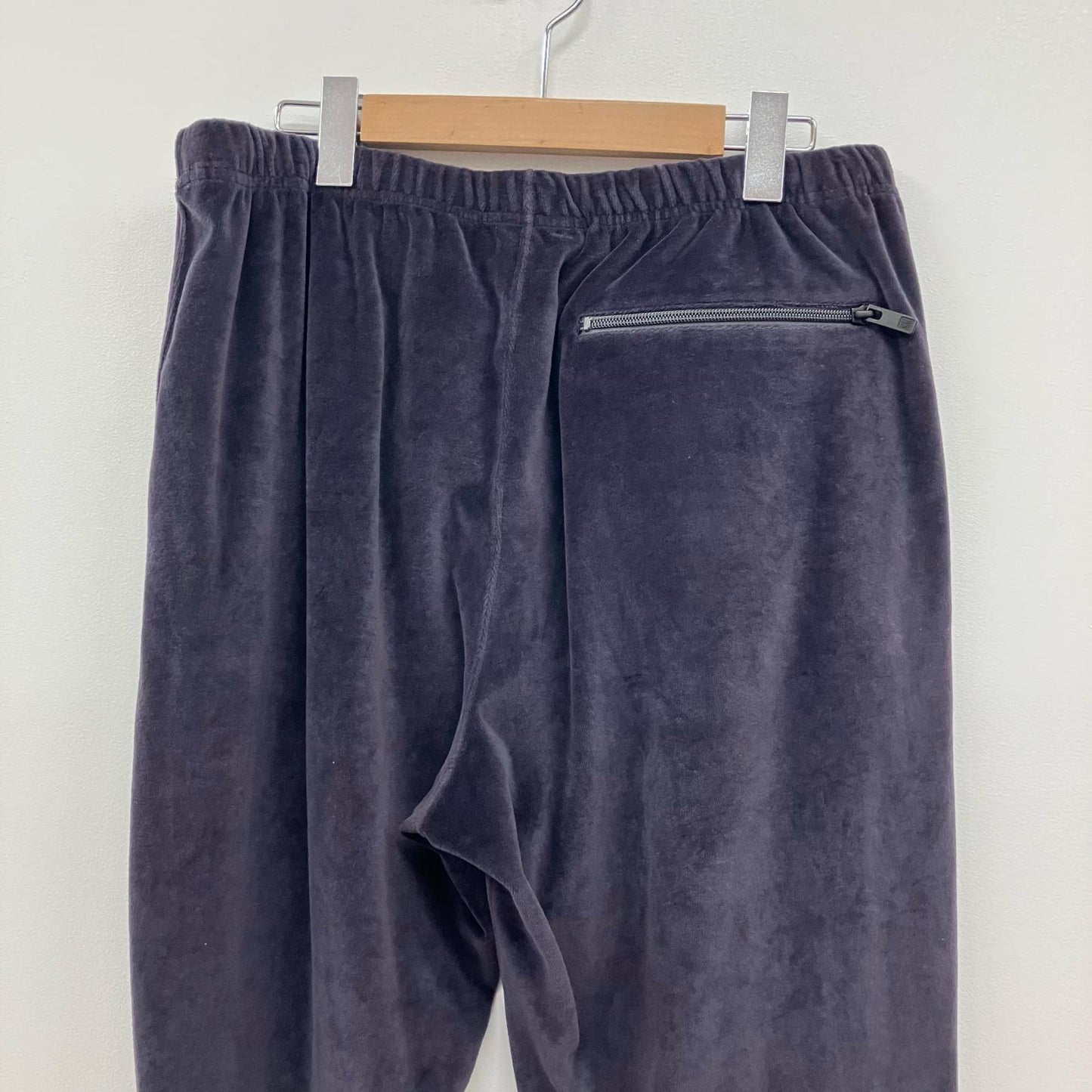 N.HOOLYWOOD | エヌハリウッド ベロアトラックパンツ パンツ 2222-CP22-011 ネイビー サイズ：40【イオン広店】