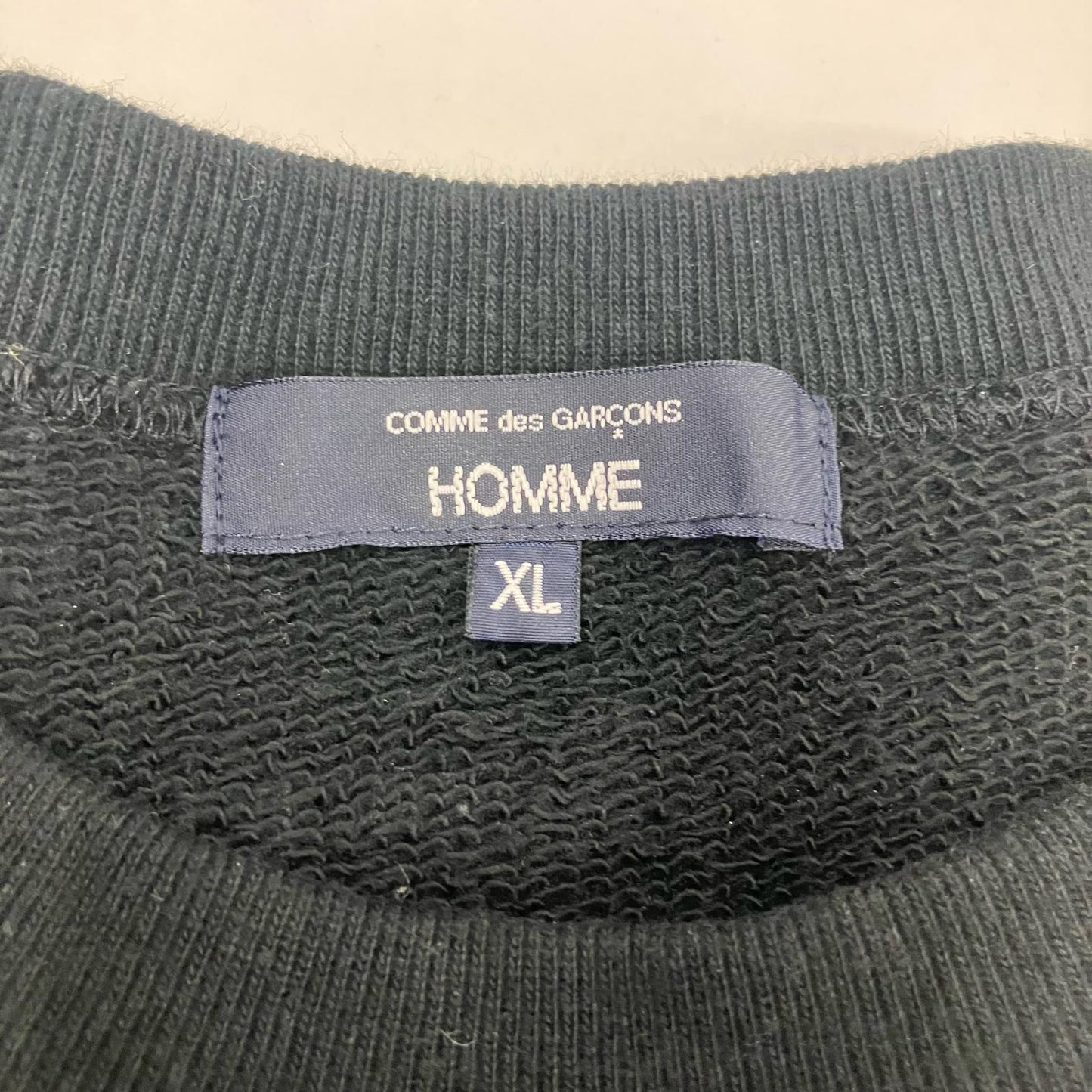 COMME des GARCONS HOMME | コムデギャルソンオム Logo Crewneck スウェット HO-T104 ブラック サイズ：XL【イオン広店】