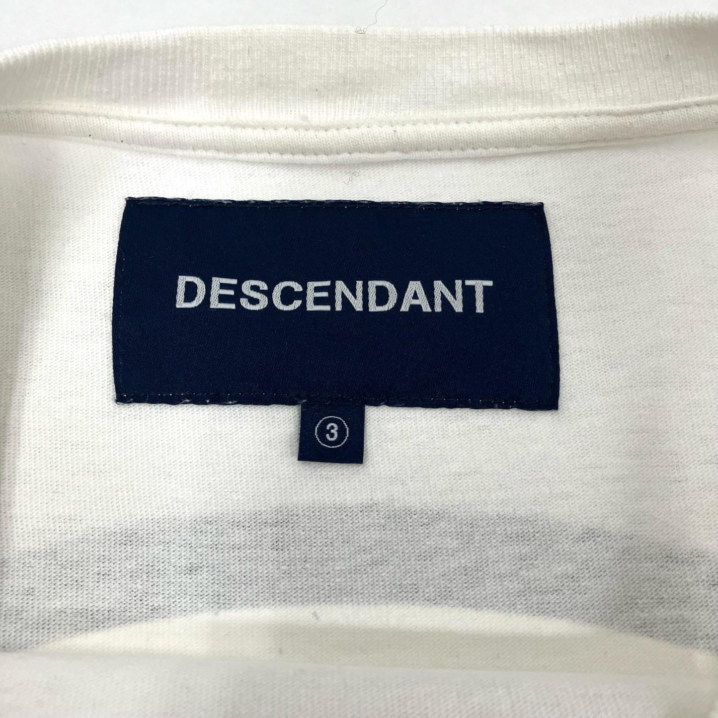 DESCENDANT | ディセンダント MAUNTAIN RANGE L/S 長袖Ｔシャツ ホワイト サイズ：3【イオン広店】
