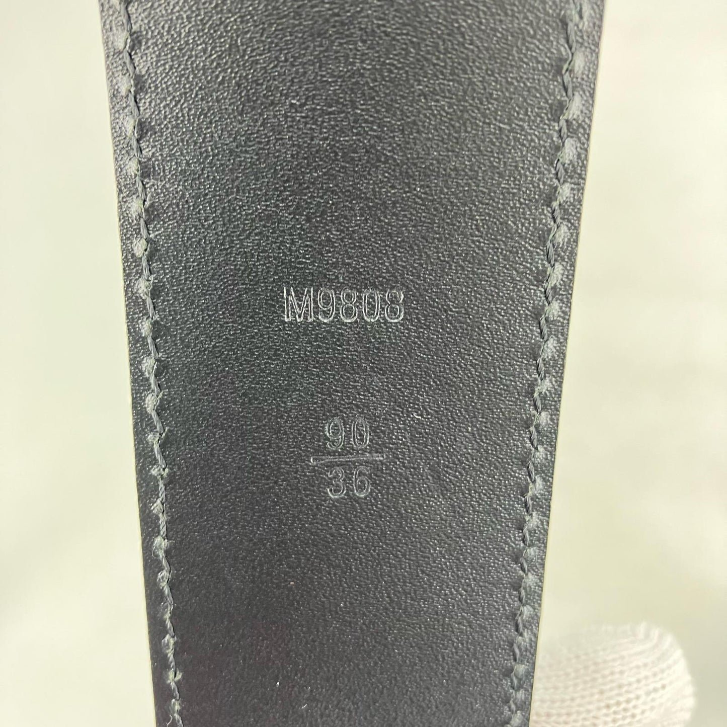 LOUIS VUITTON | ルイ・ヴィトン サンチュールLV ベルト M9808【イオン広店】