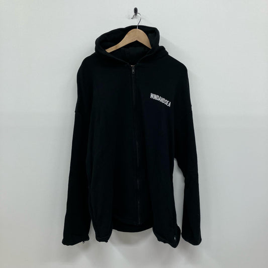 WIND AND SEA | ウィンダンシーウインダンシー SEA BIG ZIP HOODIE パーカー WDS-19A-SW-09 ブラック サイズ：L【イオン広店】