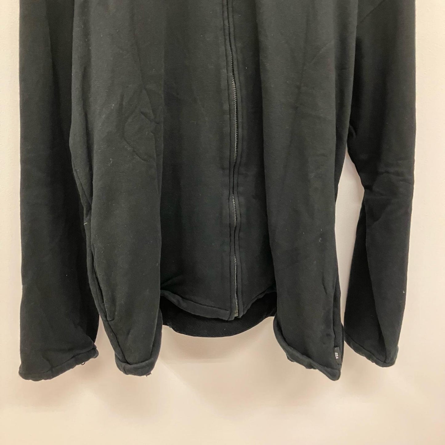 WIND AND SEA | ウィンダンシーウインダンシー SEA BIG ZIP HOODIE パーカー WDS-19A-SW-09 ブラック サイズ：L【イオン広店】