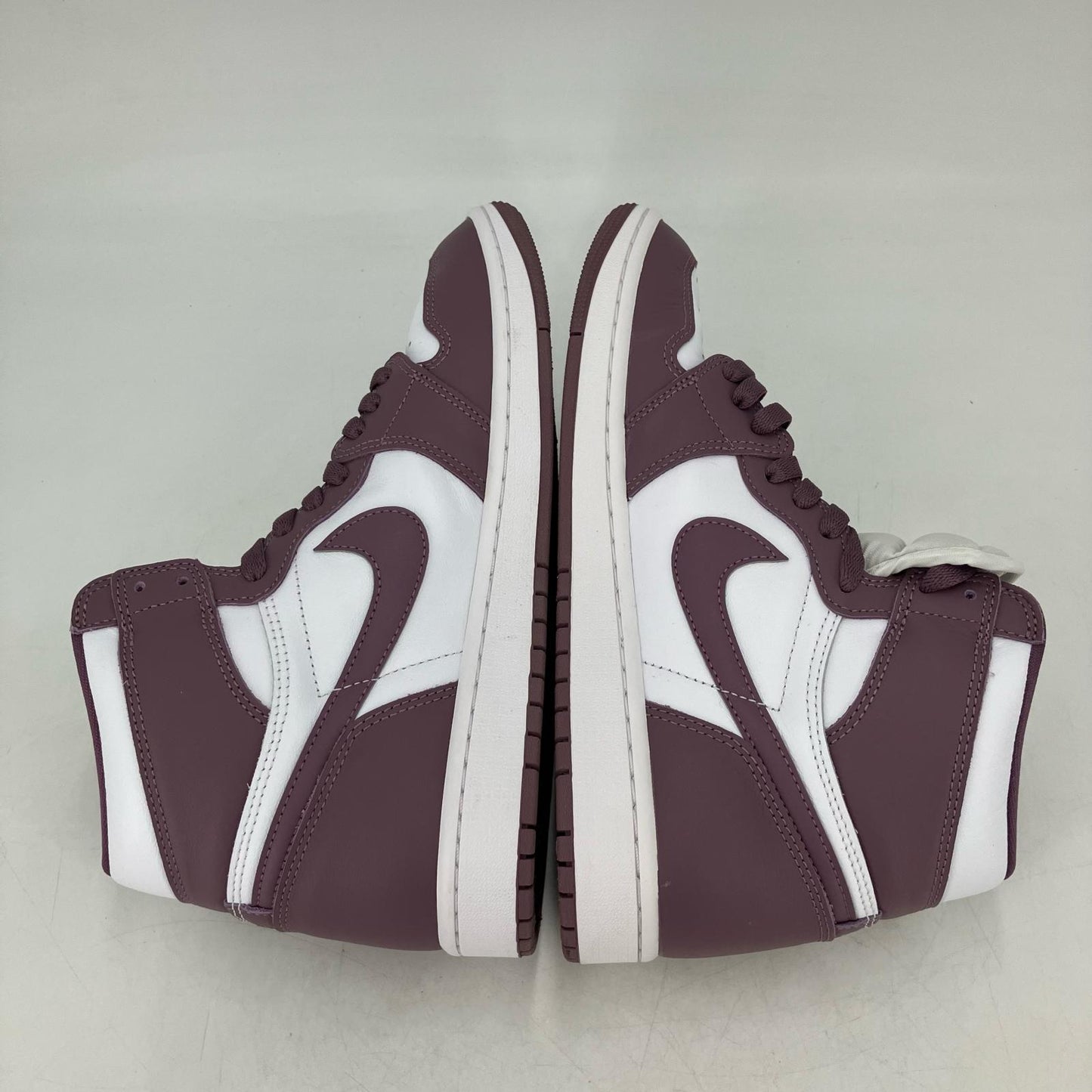 NIKE AIR JORDAN | ナイキ　エアー　ジョーダン Air Jordan 1 Retro High OG スニーカー DZ5485-105 その他 27.5cm【イオン広店】