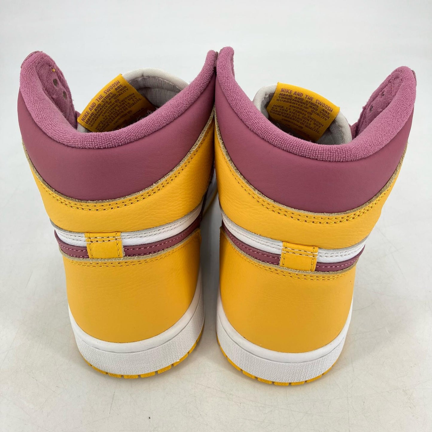 NIKE AIR JORDAN | ナイキ　エアー　ジョーダン Air Jordan 1 High OG スニーカー 555088-706 マルチカラー 27.5cm【イオン広店】