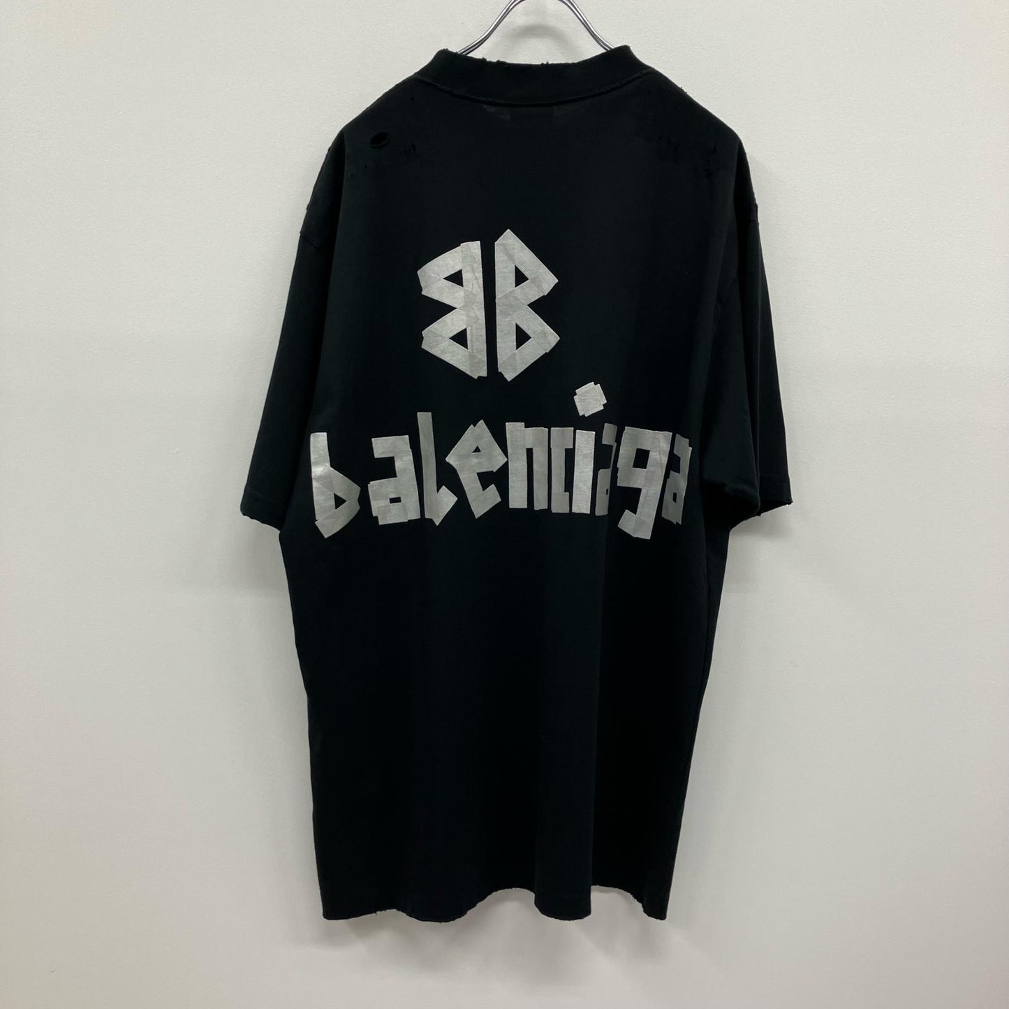 BALENCIAGA | バレンシアガ テープロゴ オーバーサイズ Tシャツ 半袖Ｔシャツ ブラック サイズ：S【イオン広店】