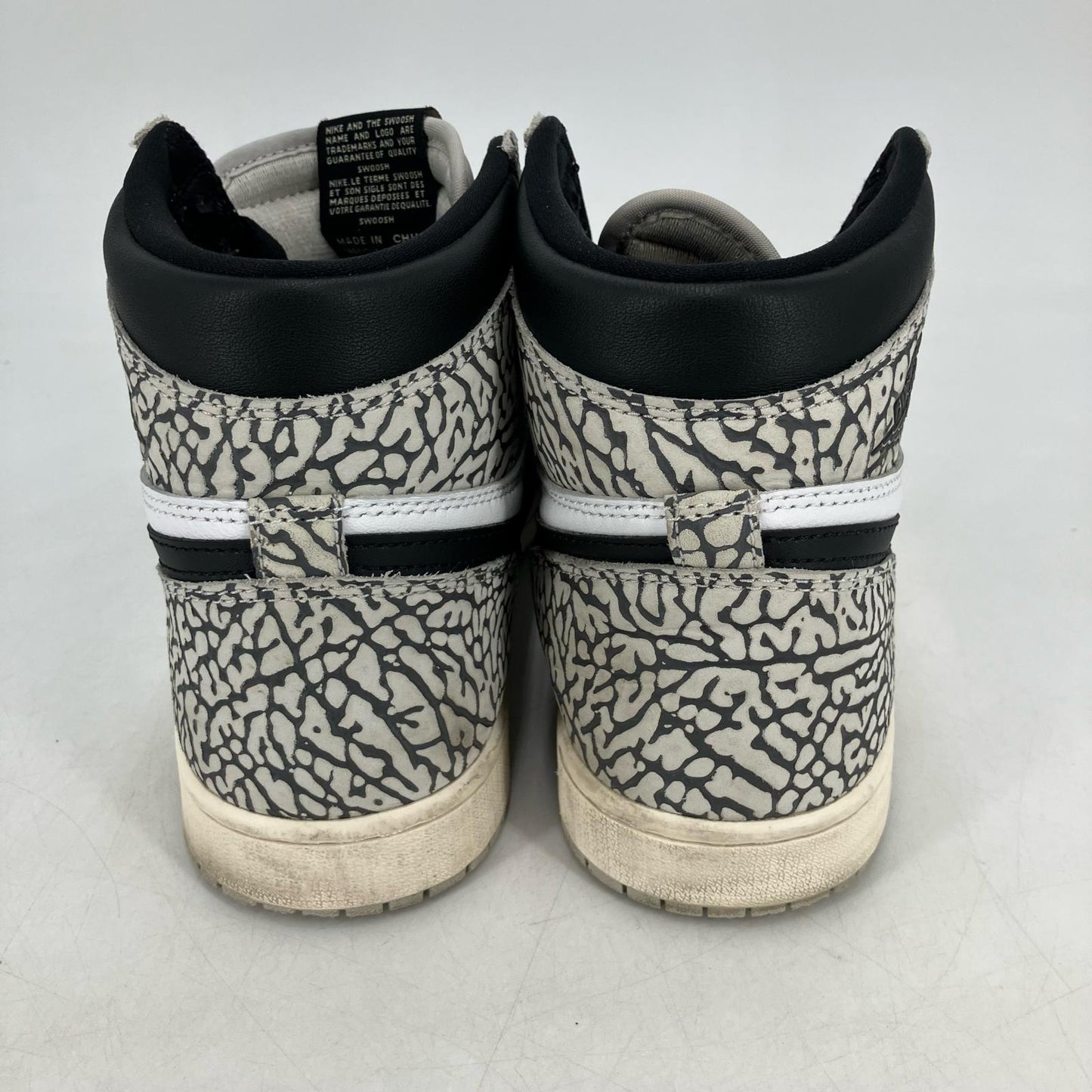 NIKE AIR JORDAN | ナイキ　エアー　ジョーダン Air Jordan 1 High OG スニーカー DZ5485-052 グレー 27cm【イオン広店】