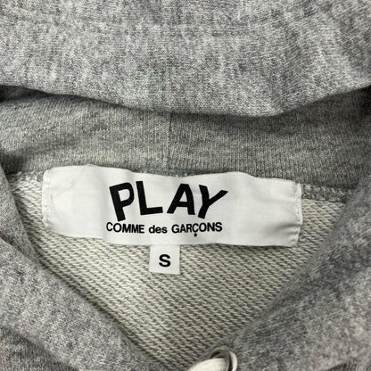 PLAY COMME des GARCONS | プレイコムデギャルソン パーカー AE-T404 グレー サイズ：S【イオン広店】