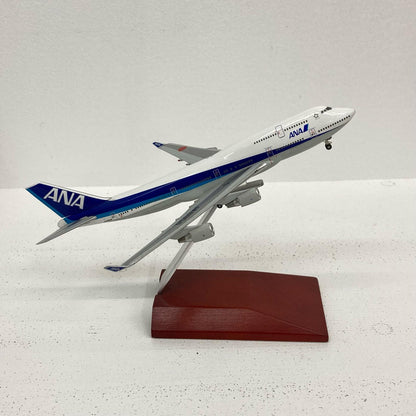 フィギュア 1/400 ANA 747-400 JA8958 ラストフライト NH40085 全日空 ボーイング 747-400【フィギュア】【イオン広店】