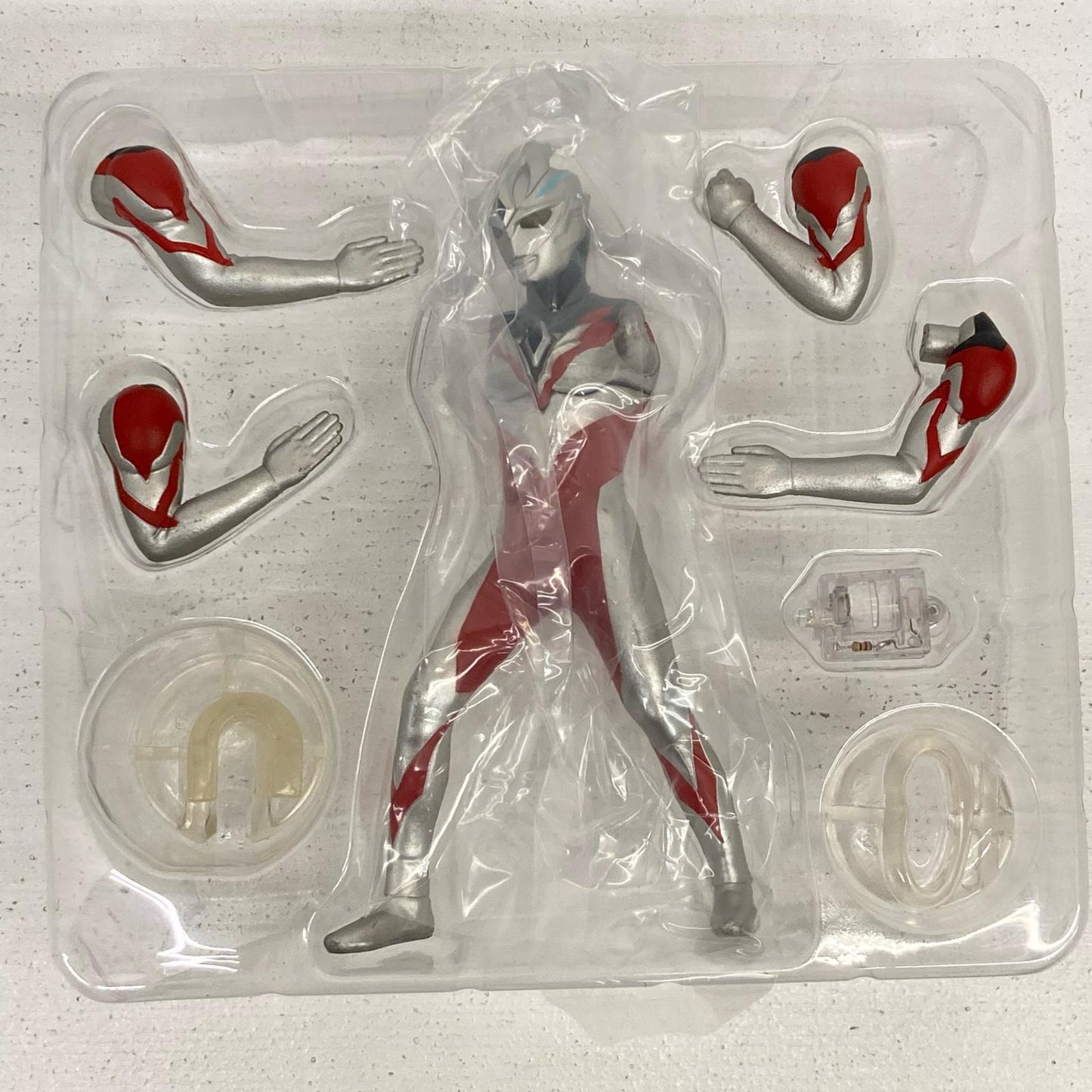 フィギュア アルティメットルミナス ウルトラマンアーク ウルトラマンアーク【フィギュア】【イオン広店】