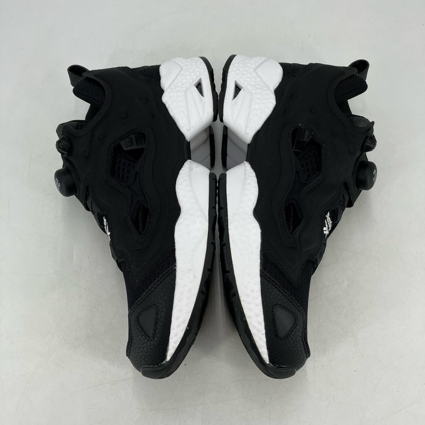 Reebok | リーボック INSTAPUMP FURY 95 スニーカー GX9433 ブラック 27cm【イオン広店】