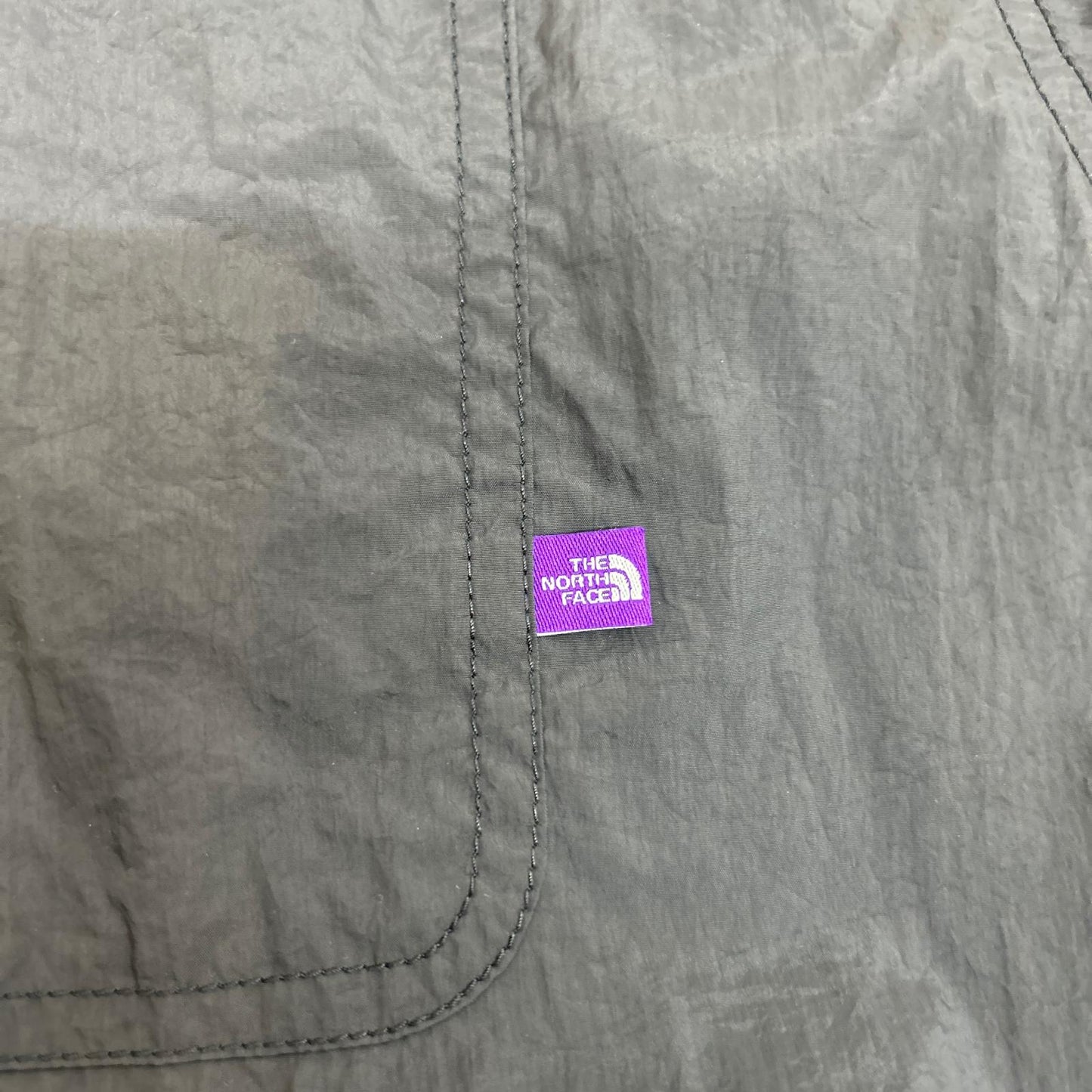 THE NORTH FACE PURPLE LABEL | ザノースフェイスパープルレーベル Nylon Taffeta Field S/S Shirt 半袖シャツ N25SG055 チャコールグレー サイズ：L【イオン広店】