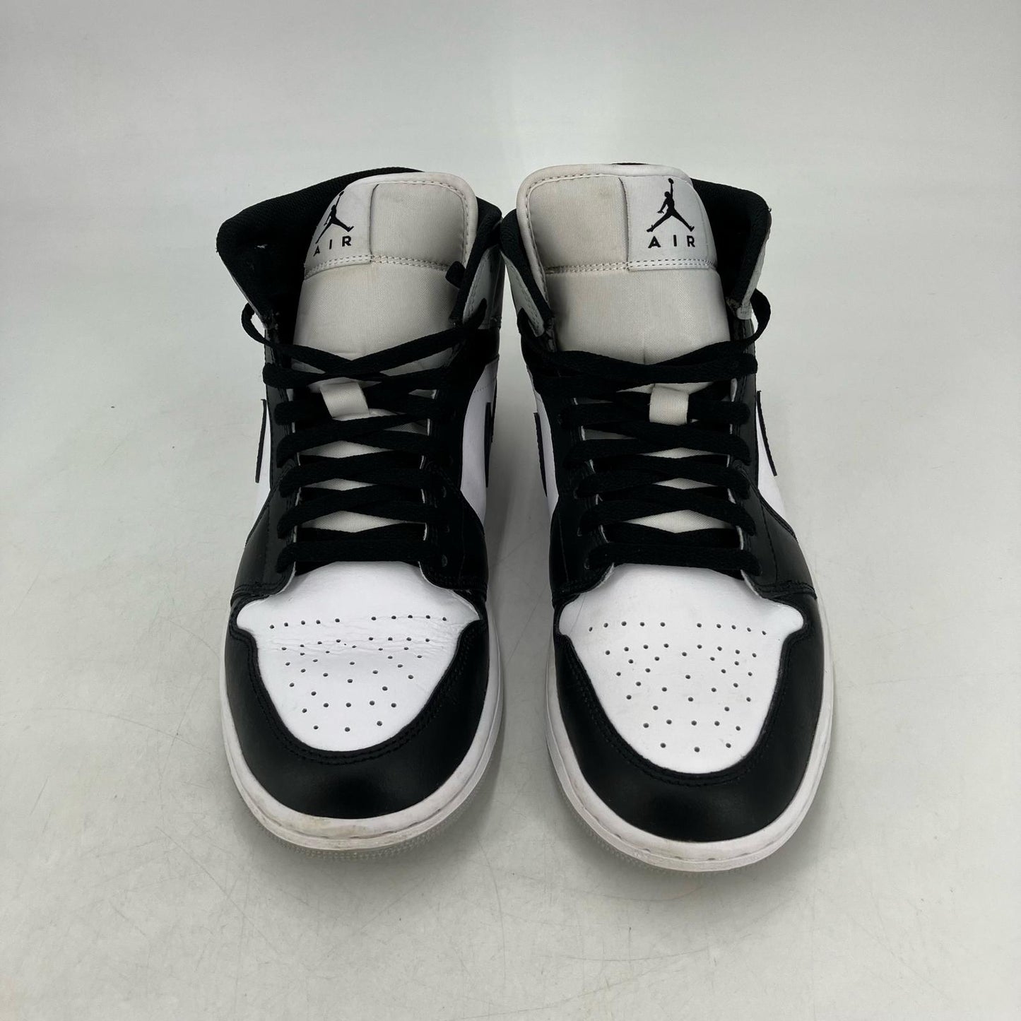 NIKE AIR JORDAN | ナイキ　エアー　ジョーダン Air Jordan 1 Mid 'Barons' スニーカー DQ8426-101 グレー 28cm【イオン広店】