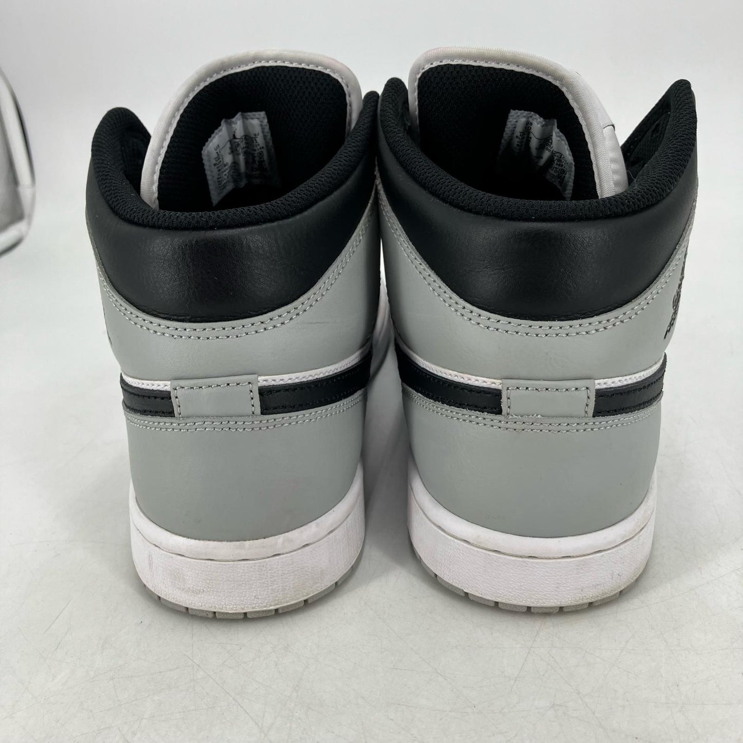NIKE AIR JORDAN | ナイキ　エアー　ジョーダン Air Jordan 1 Mid 'Barons' スニーカー DQ8426-101 グレー 28cm【イオン広店】