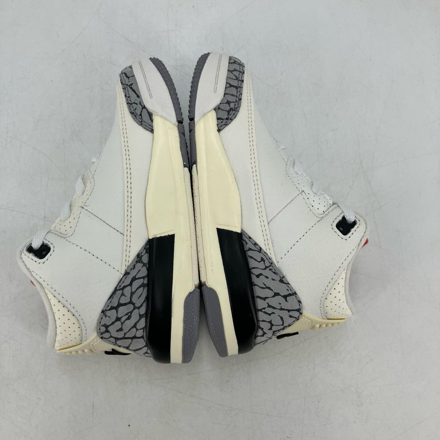 NIKE AIR JORDAN | ナイキ　エアー　ジョーダン スニーカー DM0968-100 ホワイト【イオン広店】