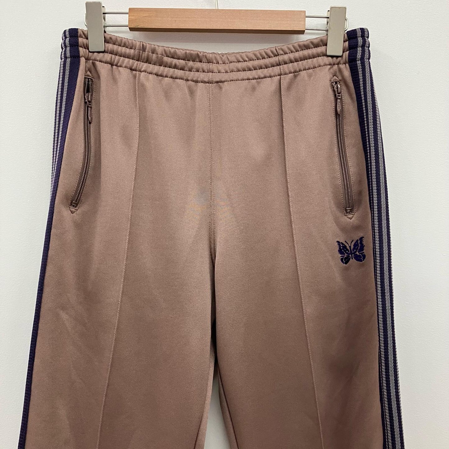 Needles | ニードルス Track Pants パンツ LQ229 ベージュ サイズ：M【イオン広店】