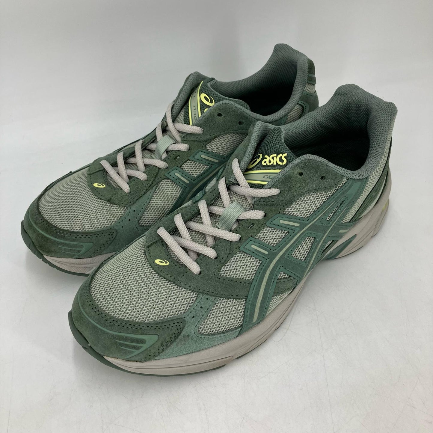 asics | アシックス GEL-1130 スニーカー 1201A255-301 オリーブ 28.5cm【イオン広店】