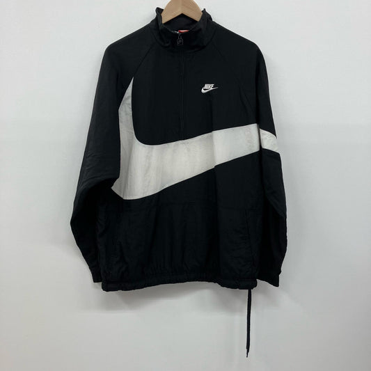 NIKE | ナイキ SWOOSH WOVEN HALFZIP JACKET ナイロンジャケット AJ2696-010 ブラック サイズ：S【イオン広店】