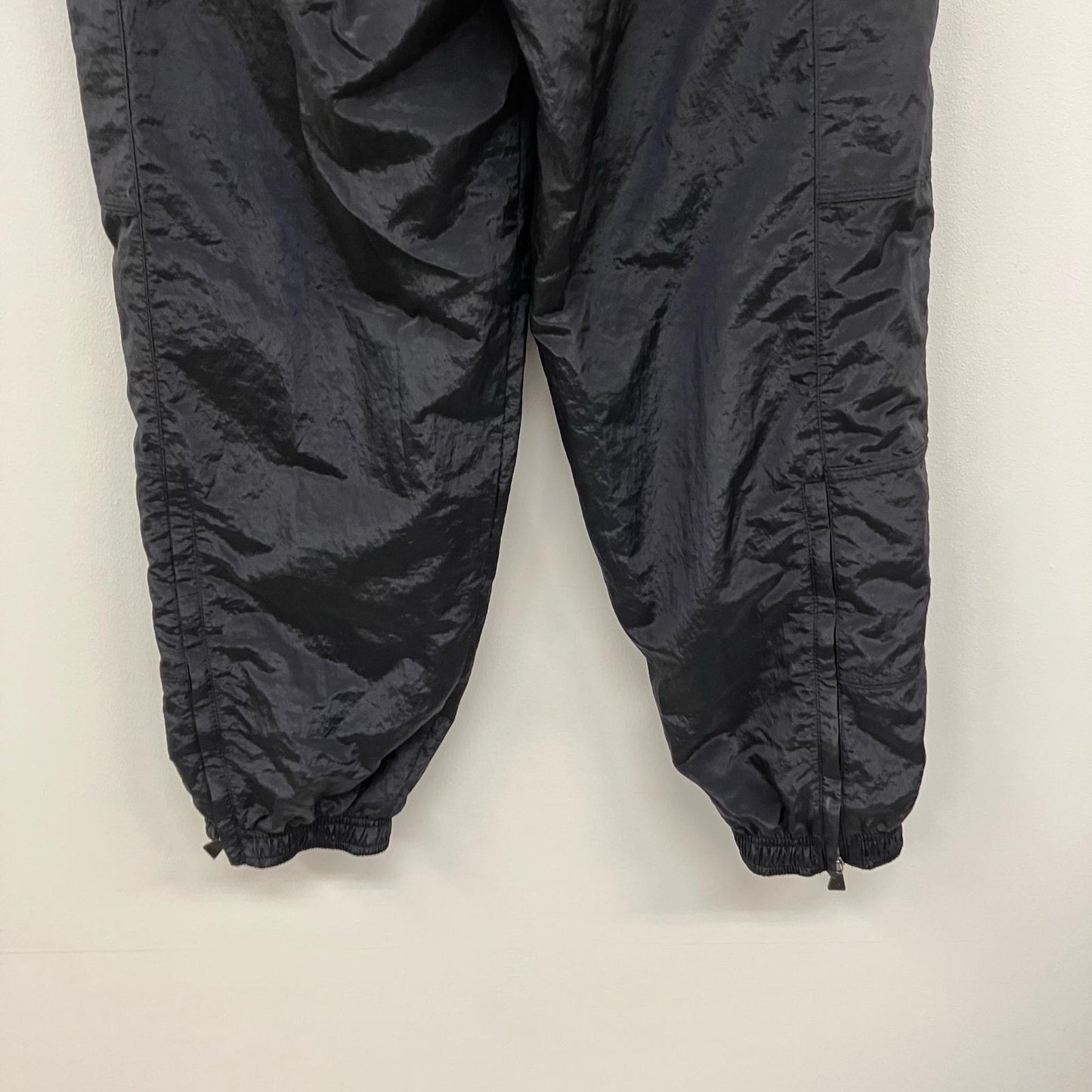 adidas | アディダス EQT TRACKPANTS パンツ JM6688 ブラック サイズ：XS【イオン広店】