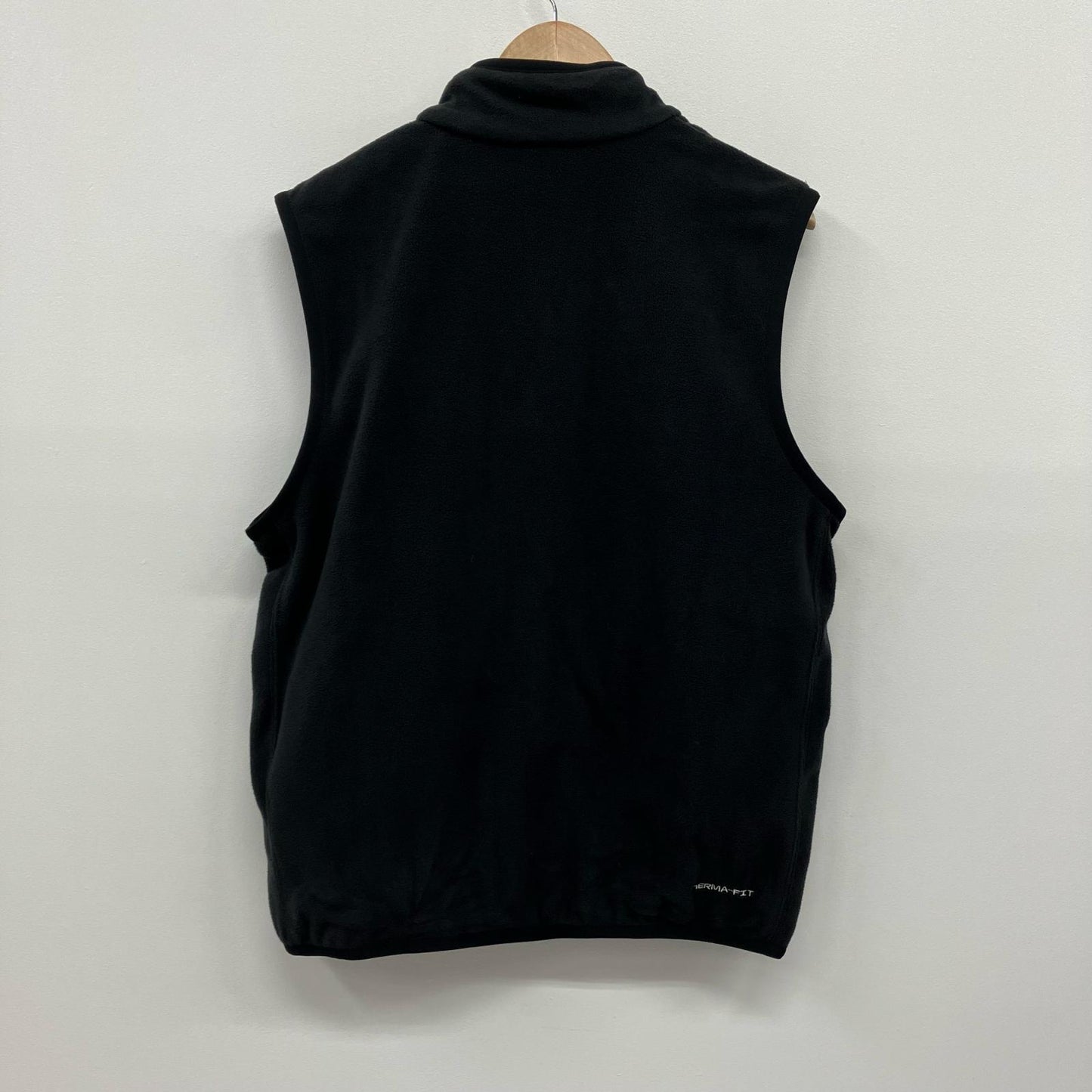 NIKE | ナイキ NK CLUB WNTRZD VEST ベスト HV1447-010 ブラック サイズ：L【イオン広店】