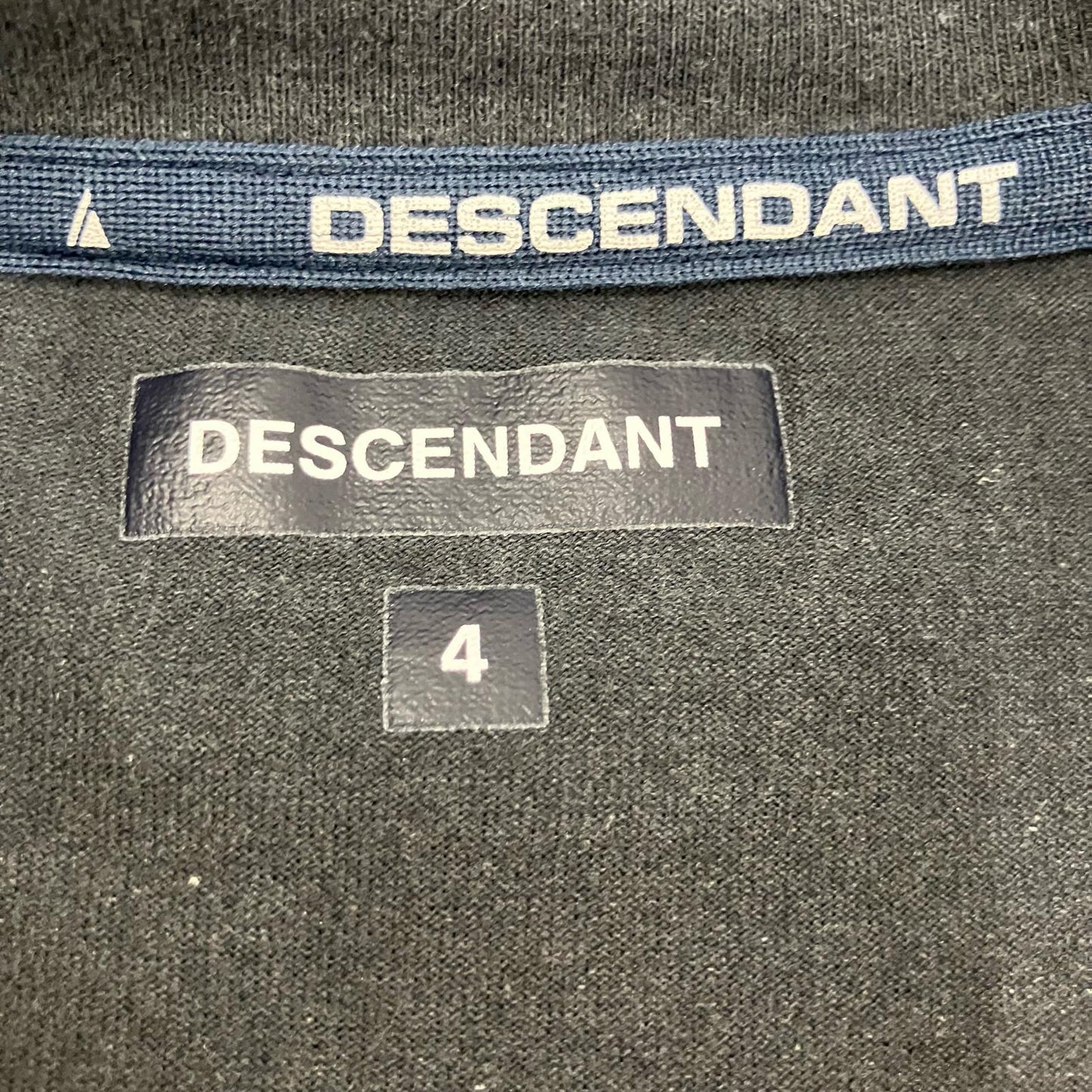 DESCENDANT | ディセンダント DESCENDANT TEAM 半袖Ｔシャツ ネイビー サイズ：4【イオン広店】