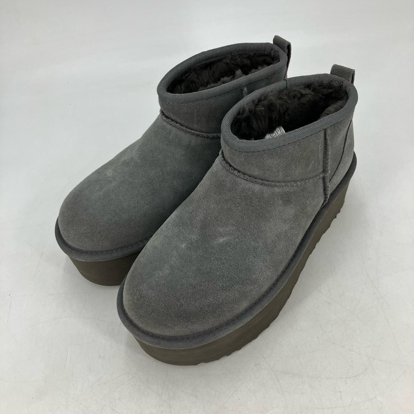 UGG | アグ W CLASSIC ULTRA MINI PLATFORM ブーツ 1135092 グレー 23cm【イオン広店】