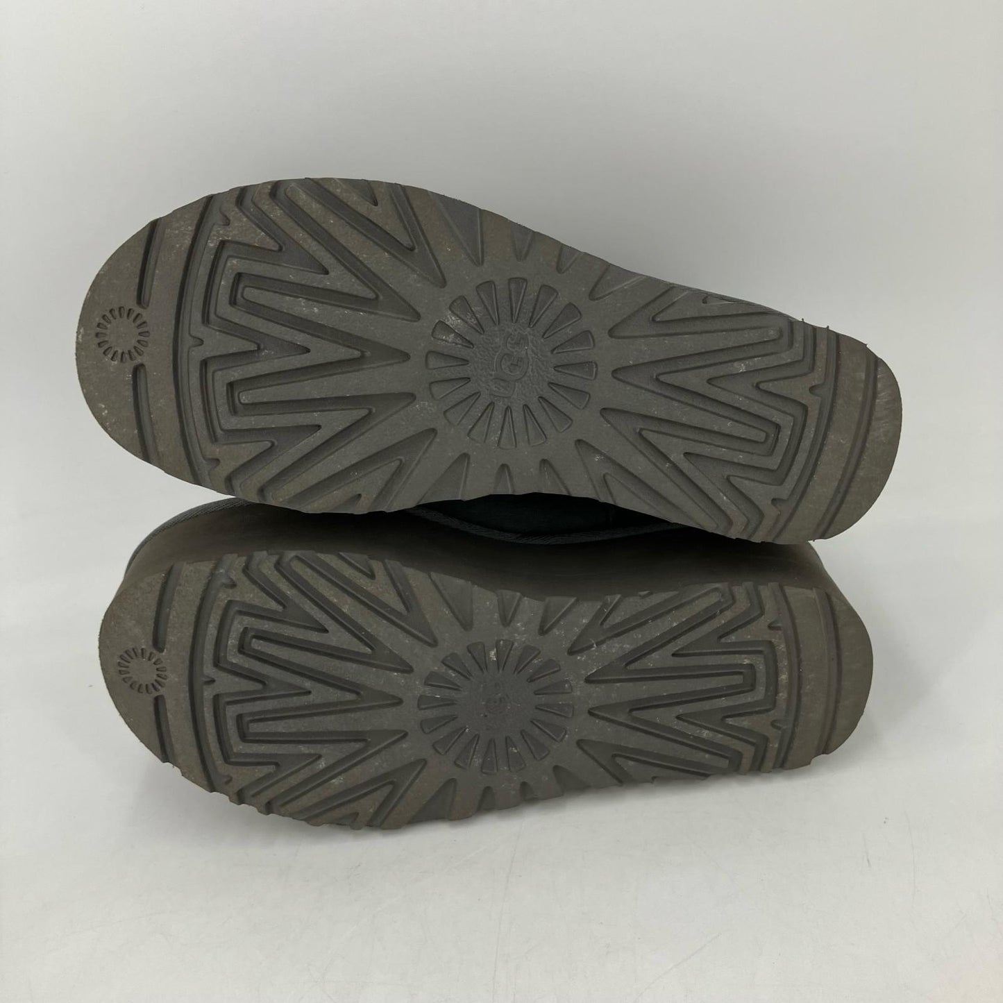 UGG | アグ W CLASSIC ULTRA MINI PLATFORM ブーツ 1135092 グレー 23cm【イオン広店】