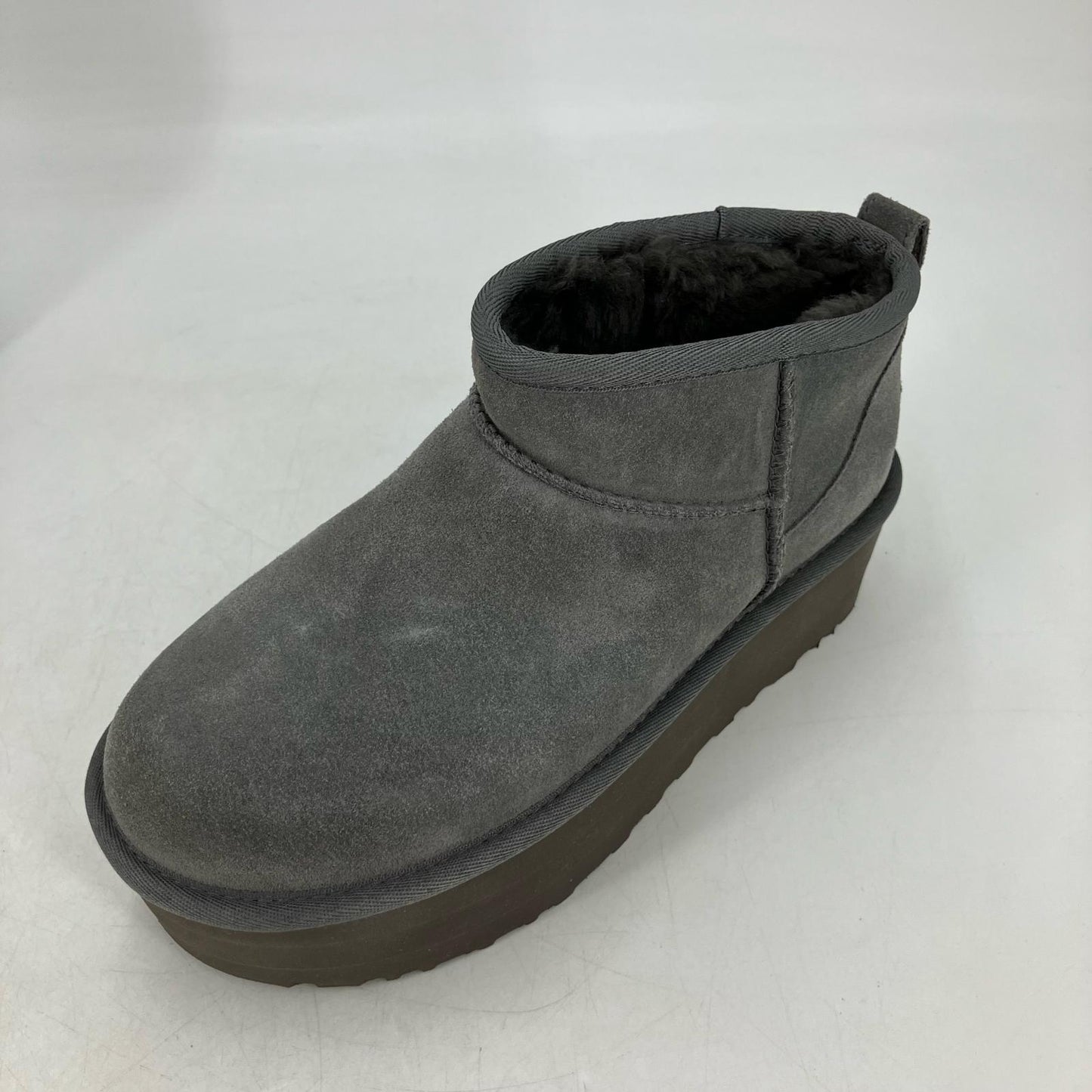 UGG | アグ W CLASSIC ULTRA MINI PLATFORM ブーツ 1135092 グレー 23cm【イオン広店】