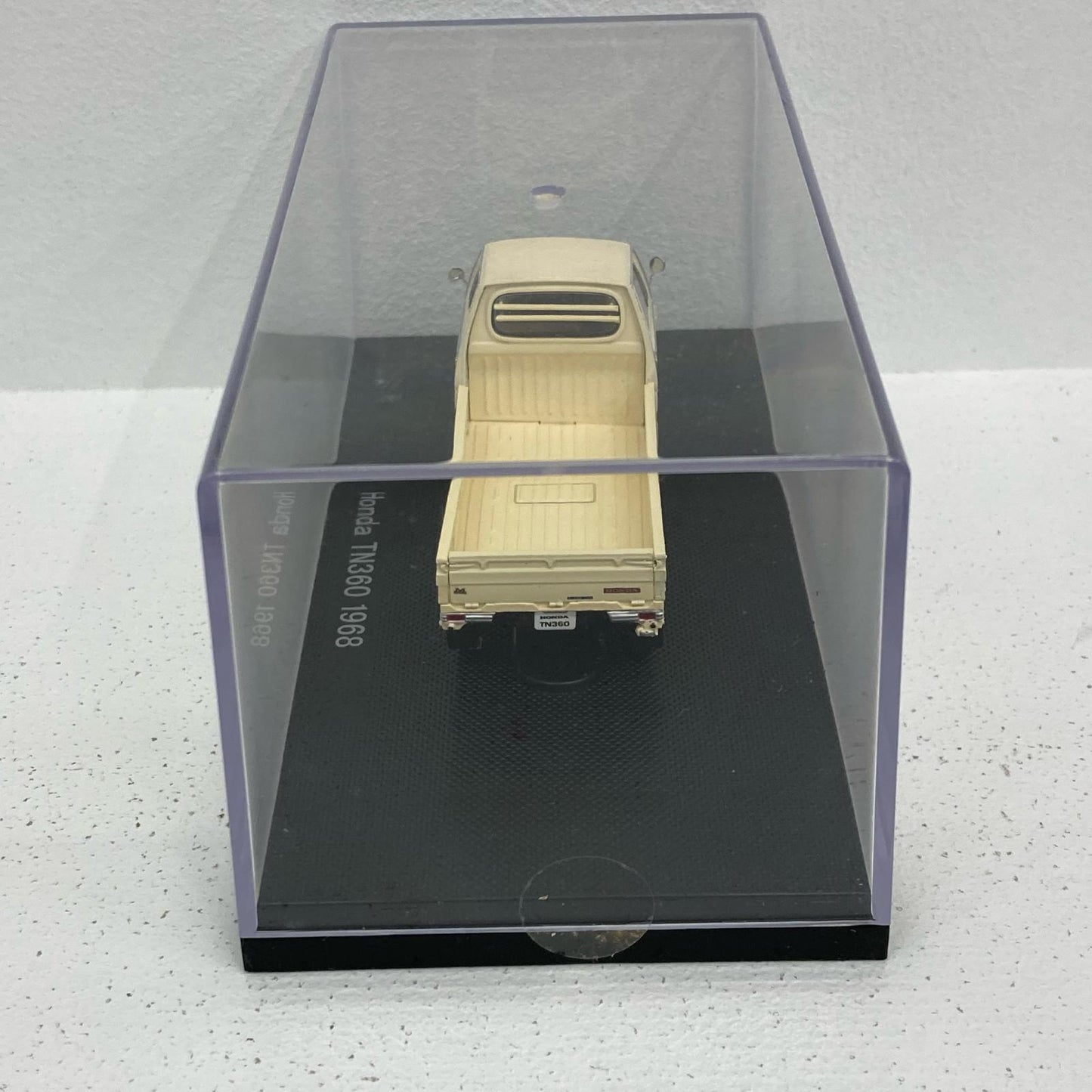 フィギュア 1/43 ホンダ TN360 1968 アイボリー [43985] EBBRO【フィギュア】【イオン広店】