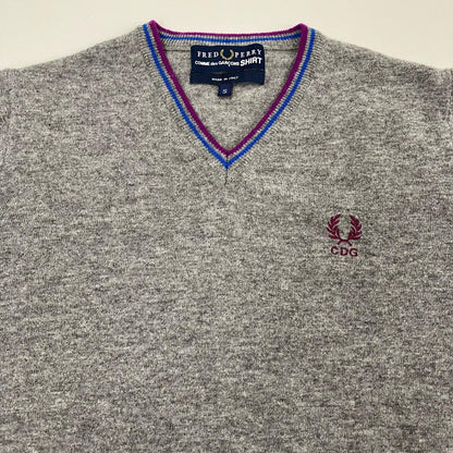 COMME des GARCONS SHIRT | コムデギャルソンシャツ FRED PERRY 別注 ニット W15303 グレー サイズ：S【イオン広店】