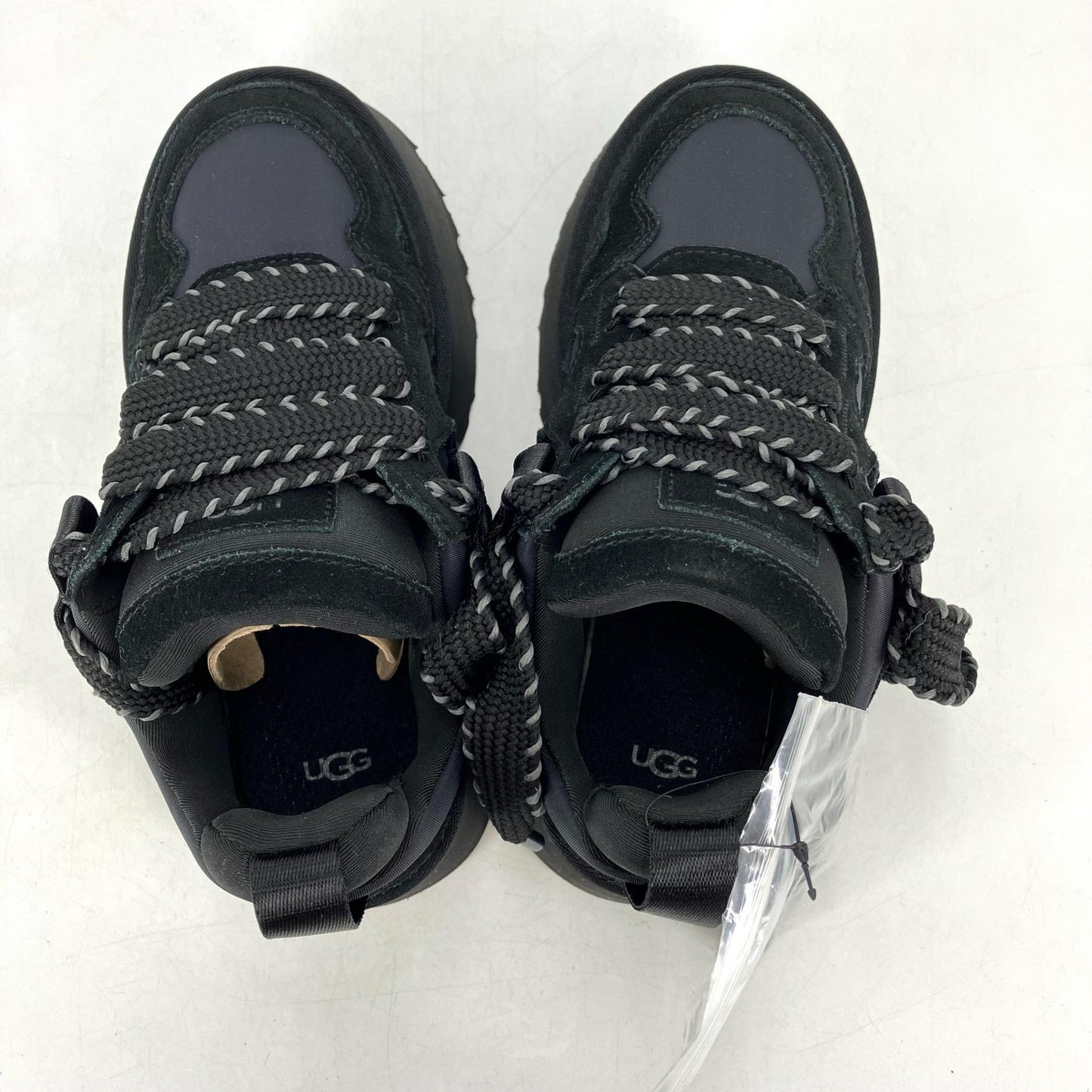 UGG | アグ ASTROMEL スニーカー 1171541 ブラック 23cm【イオン広店】