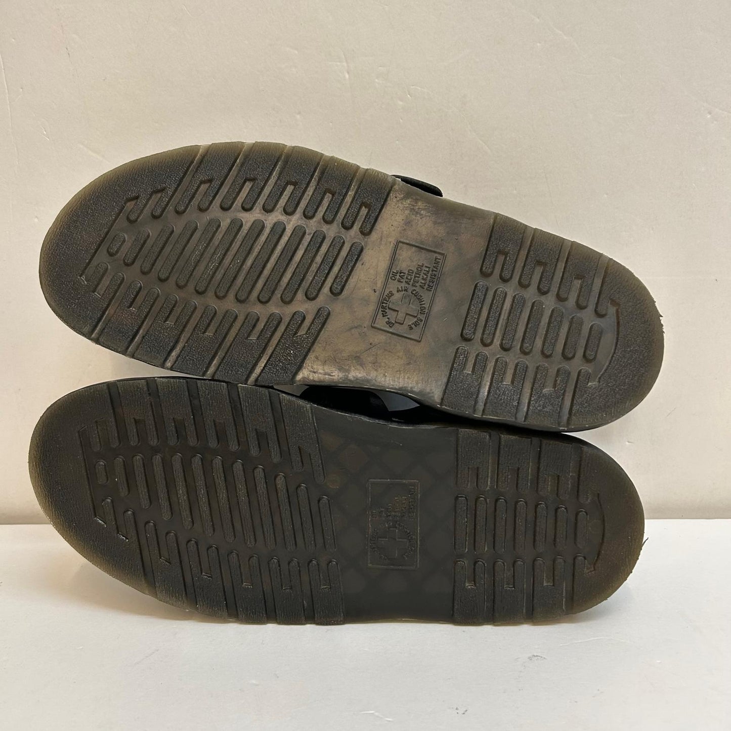 Dr.Martens | ドクターマーチン GRYPHON サンダル WV004 ブラック【イオン広店】