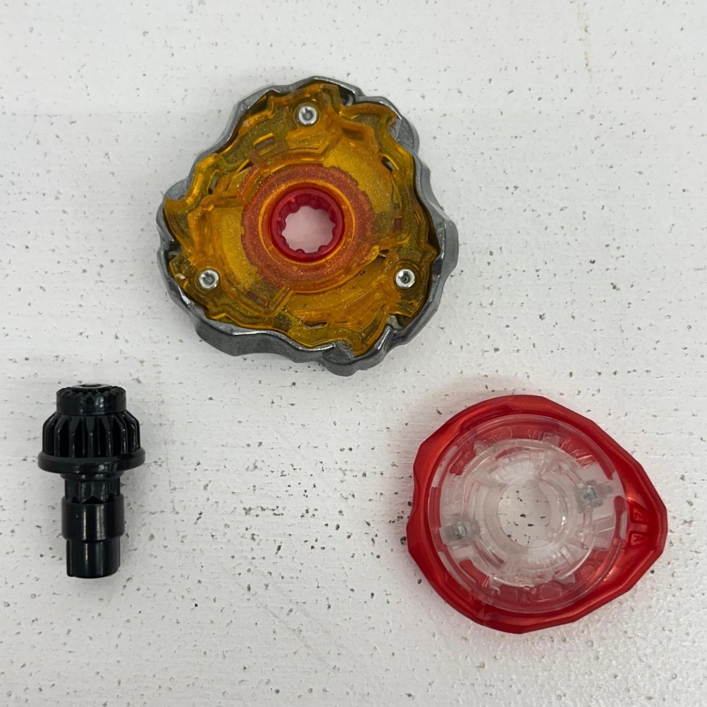 おもちゃ・玩具 UX-15 シャークスケイルデッキセット ベイブレードX BEYBLADE X シャークスケイルデッキセット【イオン広店】