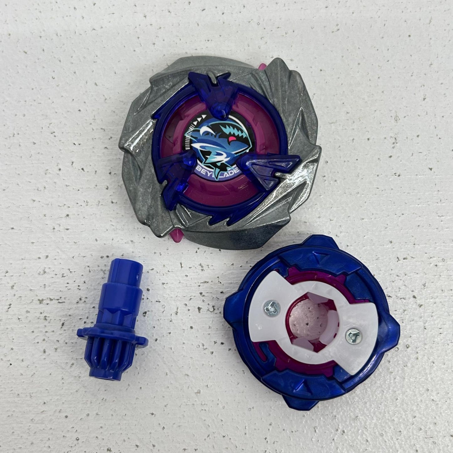 おもちゃ・玩具 UX-15 シャークスケイルデッキセット ベイブレードX BEYBLADE X シャークスケイルデッキセット【イオン広店】