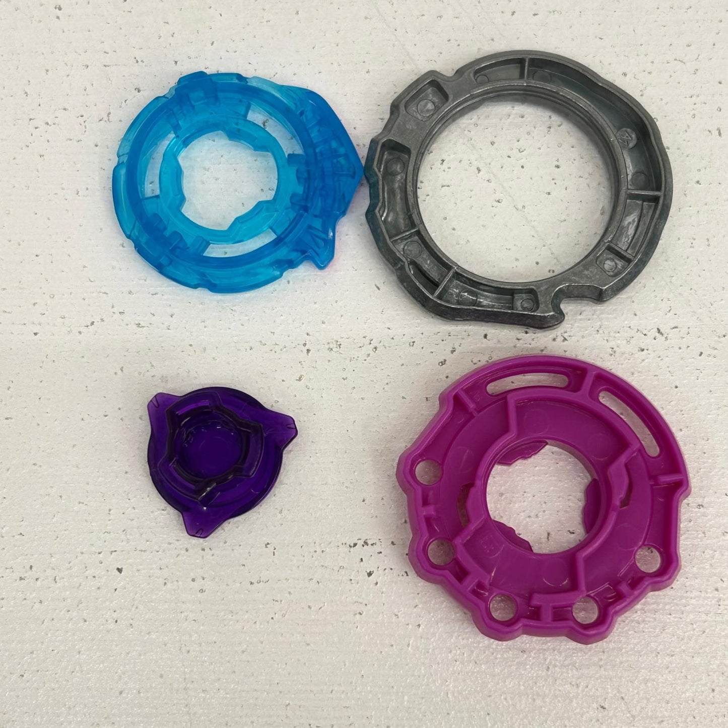 おもちゃ・玩具 ユニコーンデルタPO3-60GU ベイブレードX BEYBLADE X　2 ユニコーンデルタPO3-60GU【イオン広店】